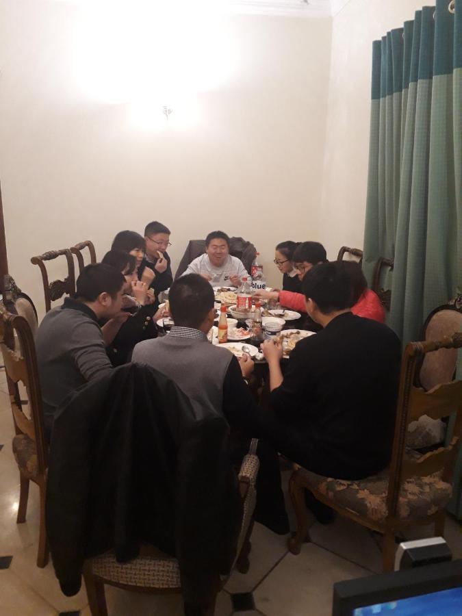 Executive Galaxy Guest House Ισλαμαμπάντ Εξωτερικό φωτογραφία