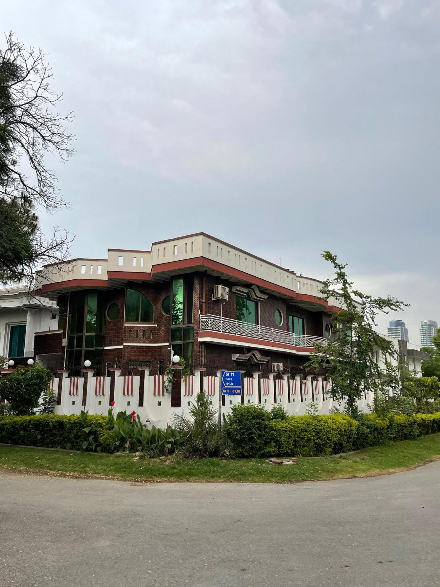 Executive Galaxy Guest House Ισλαμαμπάντ Εξωτερικό φωτογραφία