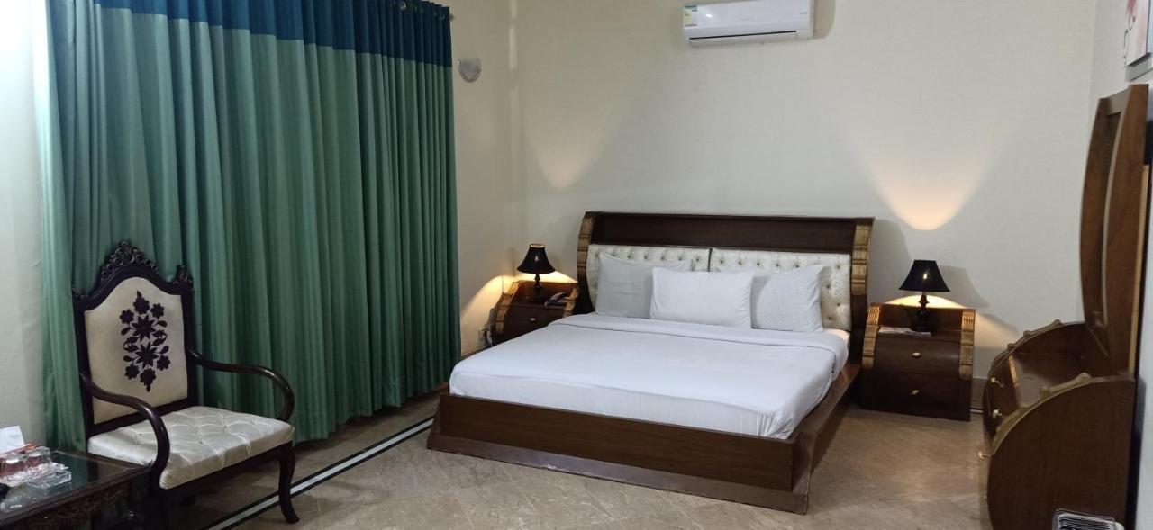 Executive Galaxy Guest House Ισλαμαμπάντ Εξωτερικό φωτογραφία